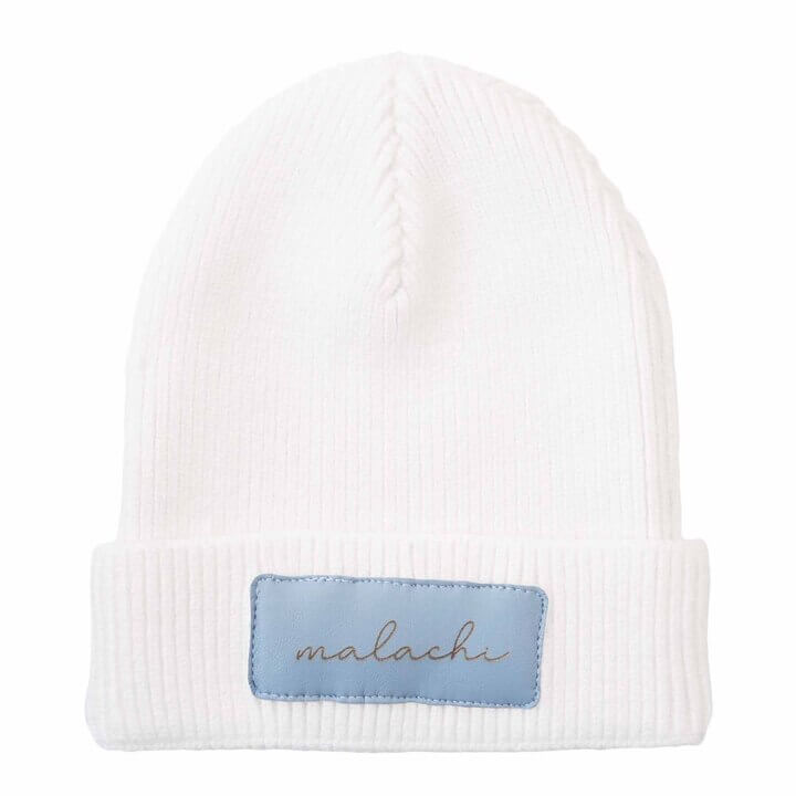 Personalisierte Lederpatch-Mütze – Der perfekte letzte Schliff für Babys Outfits!