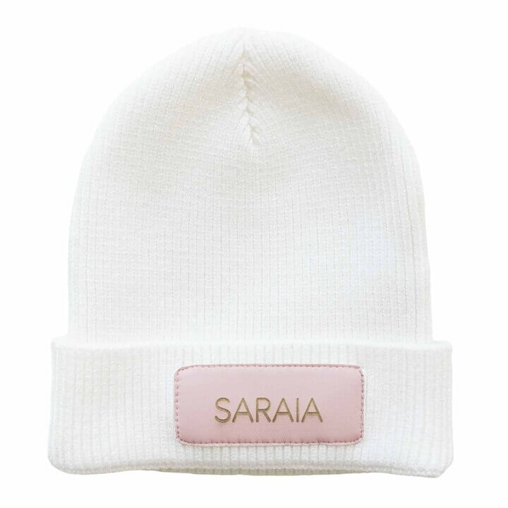 Personalisierte Lederpatch-Mütze – Der perfekte letzte Schliff für Babys Outfits!