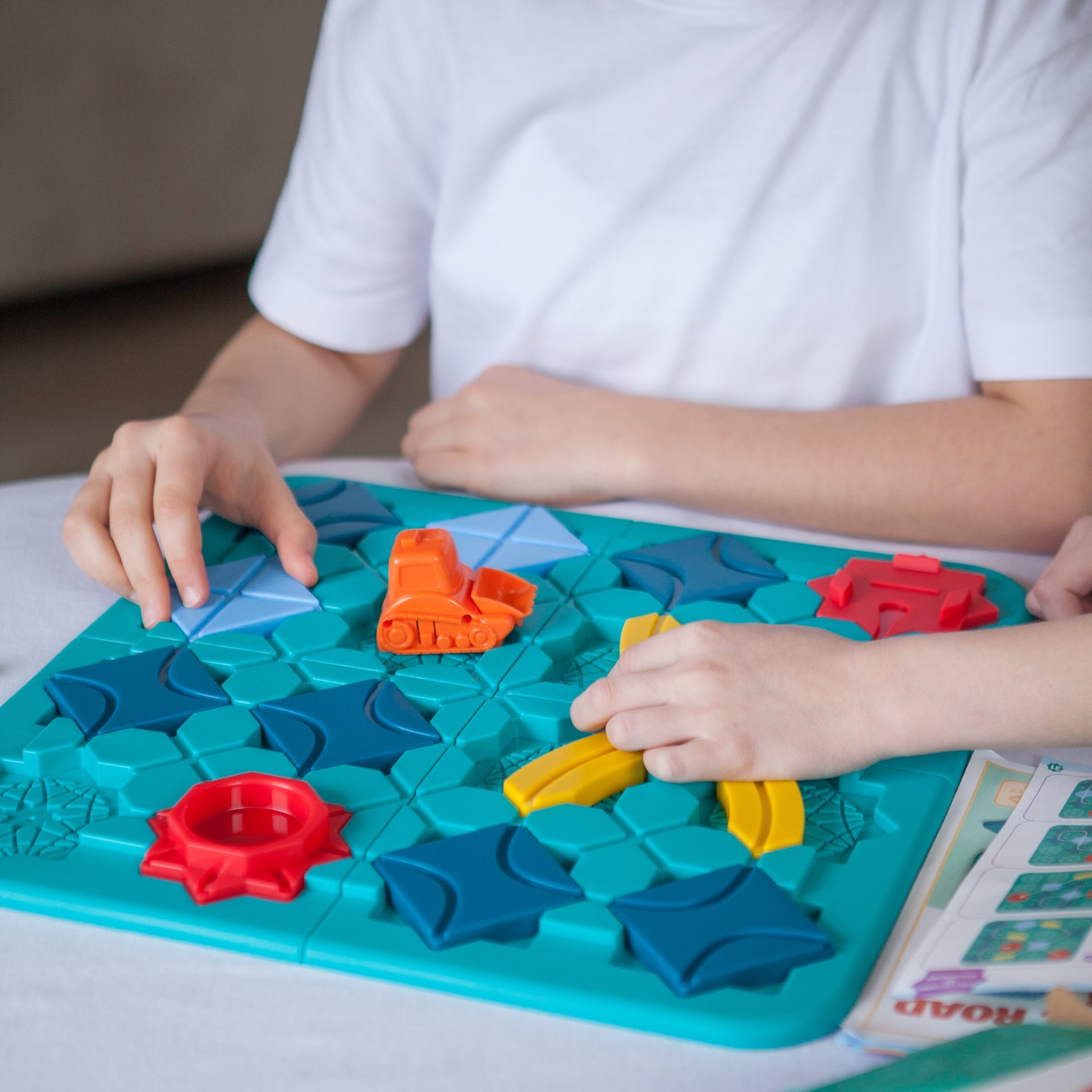 Build-a-Track – Logik & Spaß für Kinder