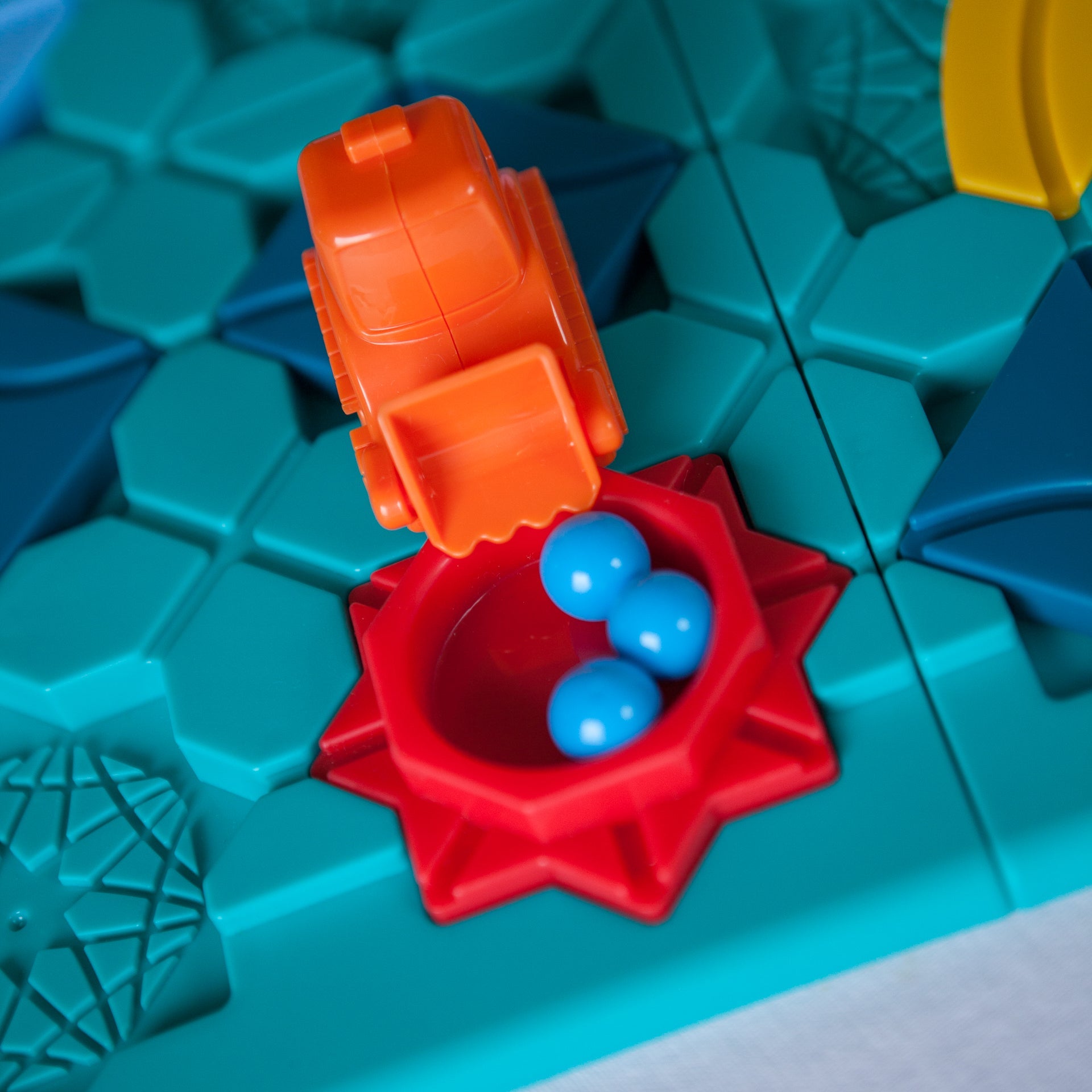 Build-a-Track – Logik & Spaß für Kinder